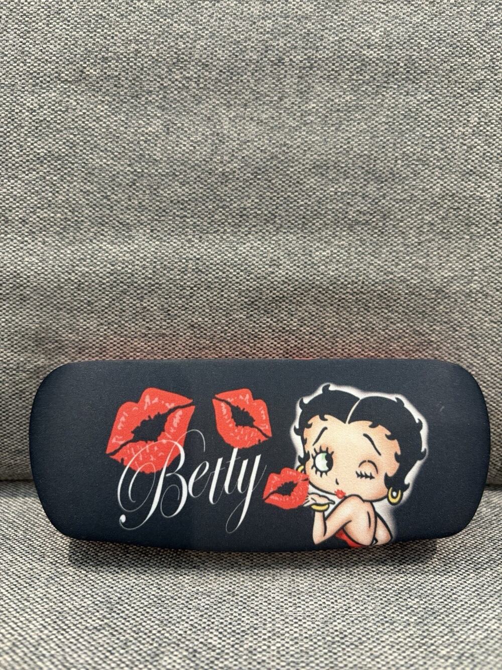 Betty Boop Eyeglass Case with Lens Cloth
